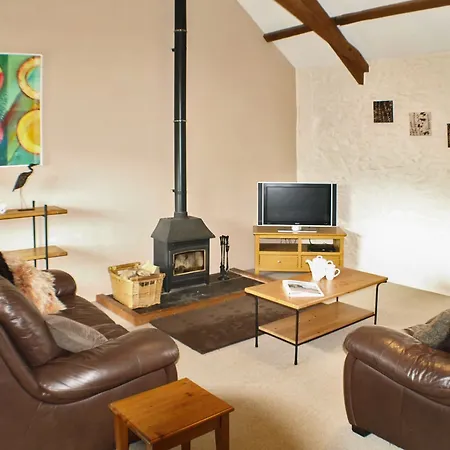 Hotel Twinkles, Charming And Spacious Family In Cornwall With Sunny