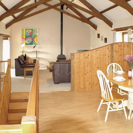 Hotel Twinkles, Charming And Spacious Family In Cornwall With Sunny 3*